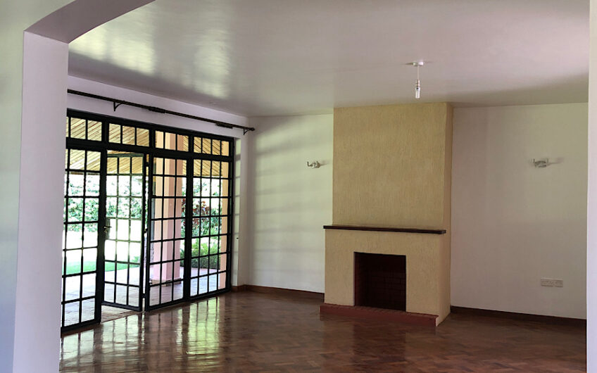 5 BEDROOMED DOUBLE STOREY ON 0.5 ACRE IN A GATED COMMUNITY FOR SALE IN KAREN