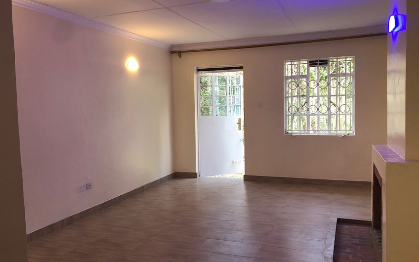 3 bedroom house with an SQ for rent in Karen