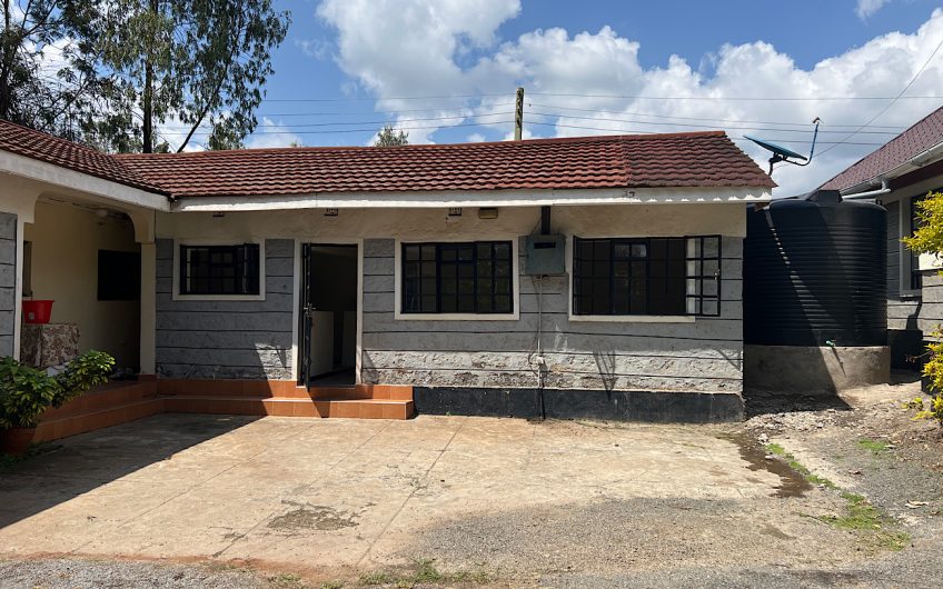 2 bedroom house with a compound for rent in Karen