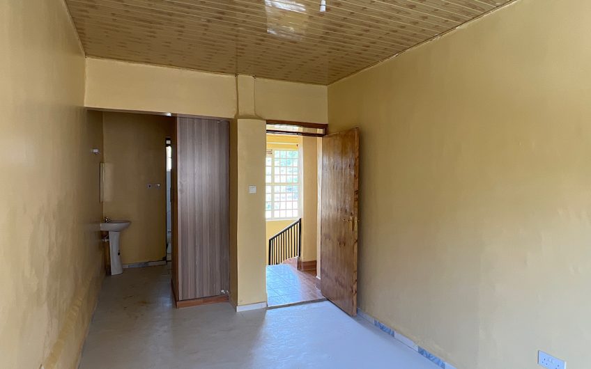 2 bedroom house for rent on Silanga road