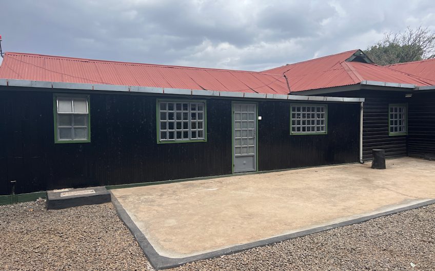4 bedroom wooden house for rent in Karen Nairobi Kenya