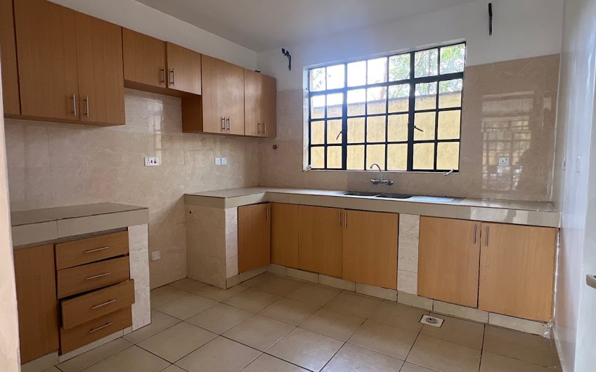 3 bedroom apartment for rent at kerarapon drive