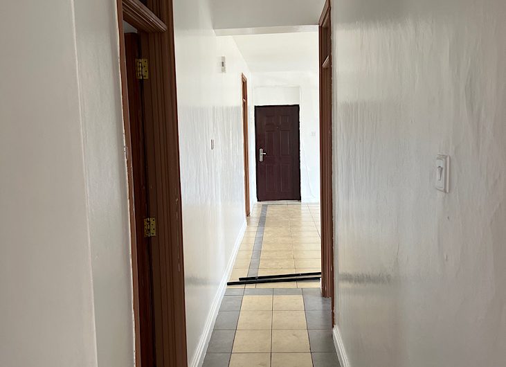 3 bedroom apartment for rent at kerarapon drive