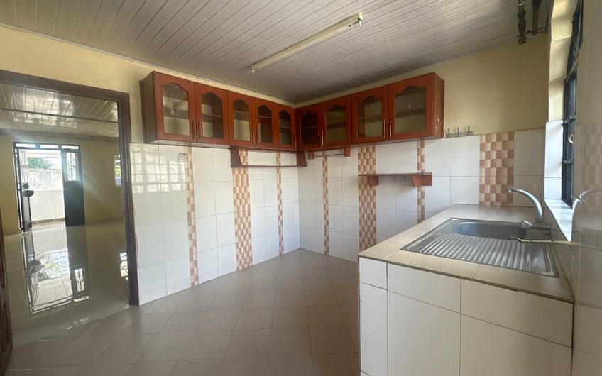 2 bedroom house for rent in Karen