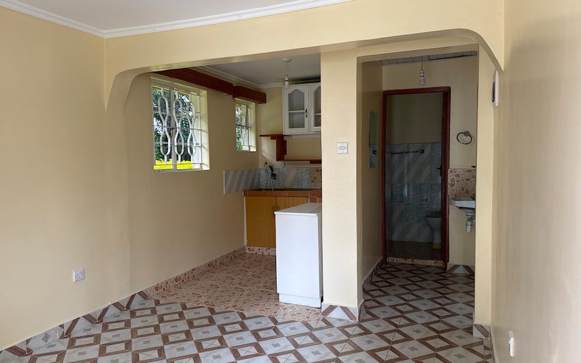 2 bedroom house for rent at Karen Kenya