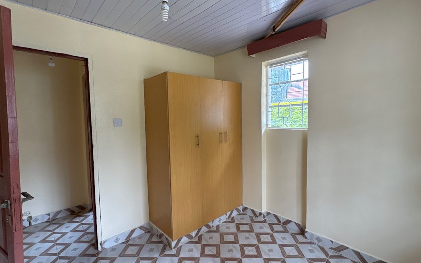 2 bedroom house for rent at Karen Kenya