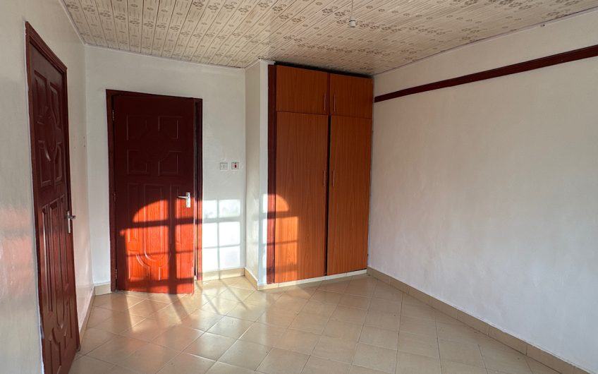 2 bedroom house for rent in Karen with a compound