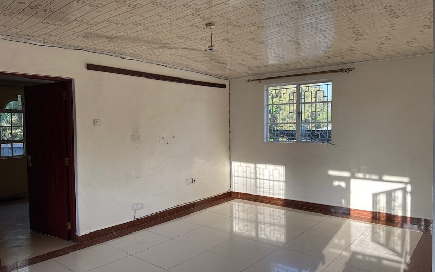 2 bedroom house for rent in Karen with a compound