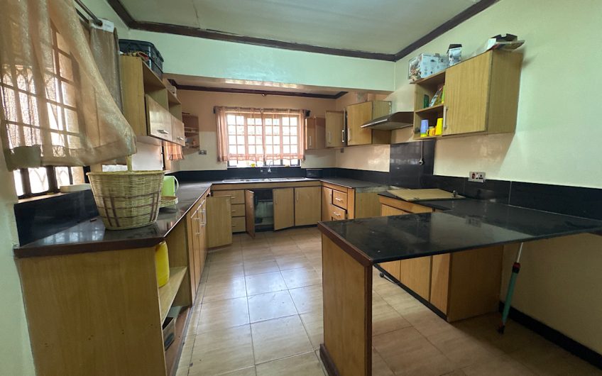 4 bedroom house for rent at Karen- end Karen