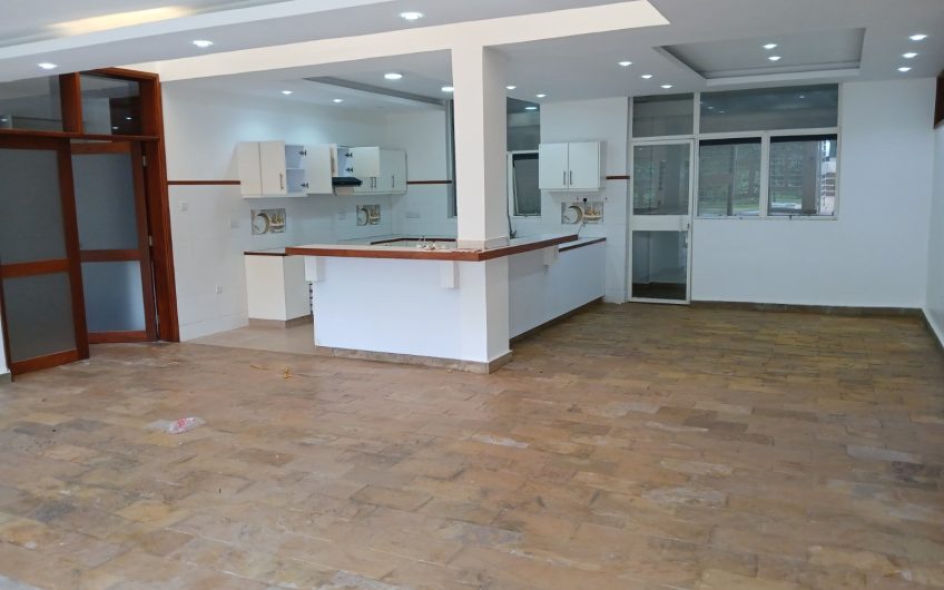 Executive 3 bedroom house for rent in Karen Windridge
