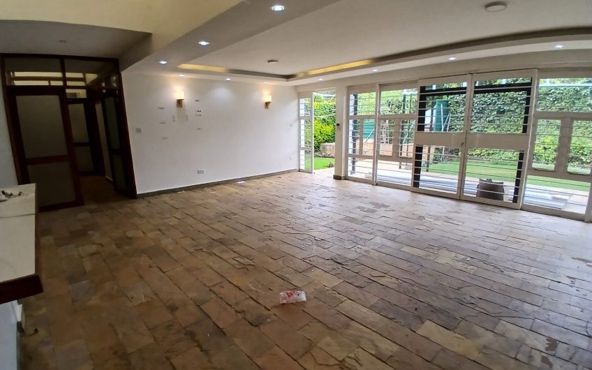 Executive 3 bedroom house for rent in Karen Windridge