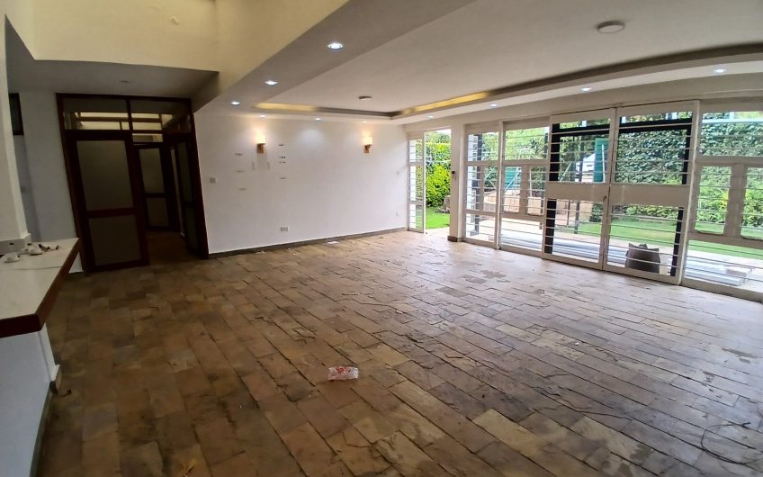 Executive 3 bedroom house for rent in Karen Windridge