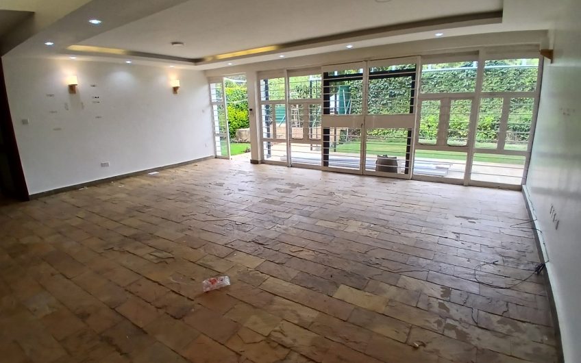 Executive 3 bedroom house for rent in Karen Windridge
