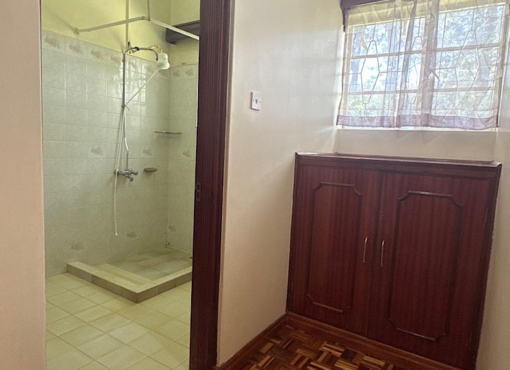 2 bedroom house for rent at Karen close to Bogani road