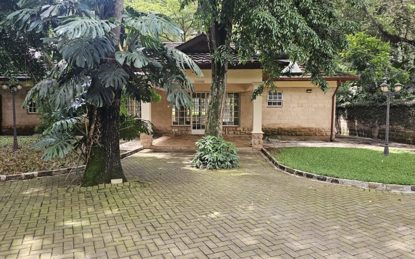 5 bedroom house all en-suite for rent in Karen Miotoni