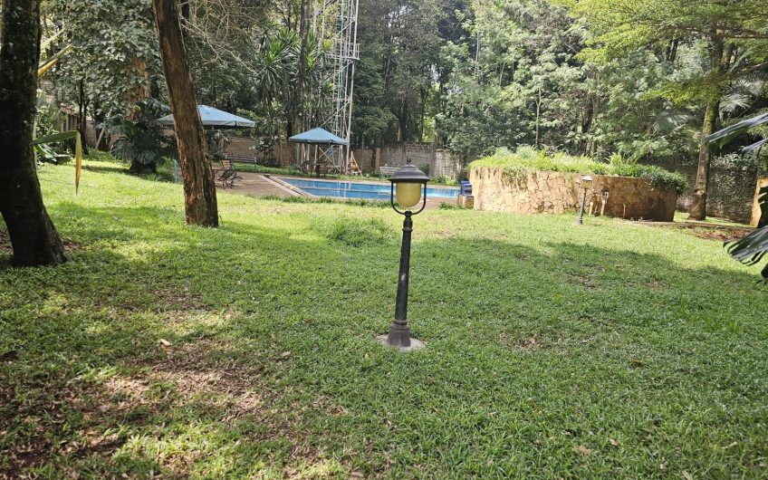 5 bedroom house all en-suite for rent in Karen Miotoni