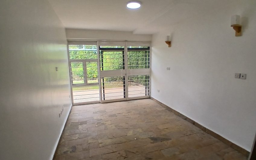 Executive 3 bedroom house for rent in Karen Windridge