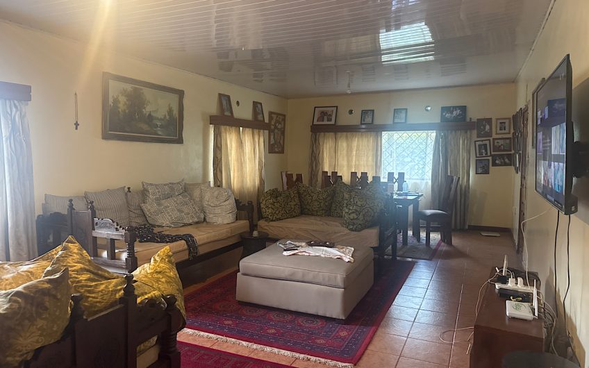 3 bedroom house for rent in Karen with a DSQ
