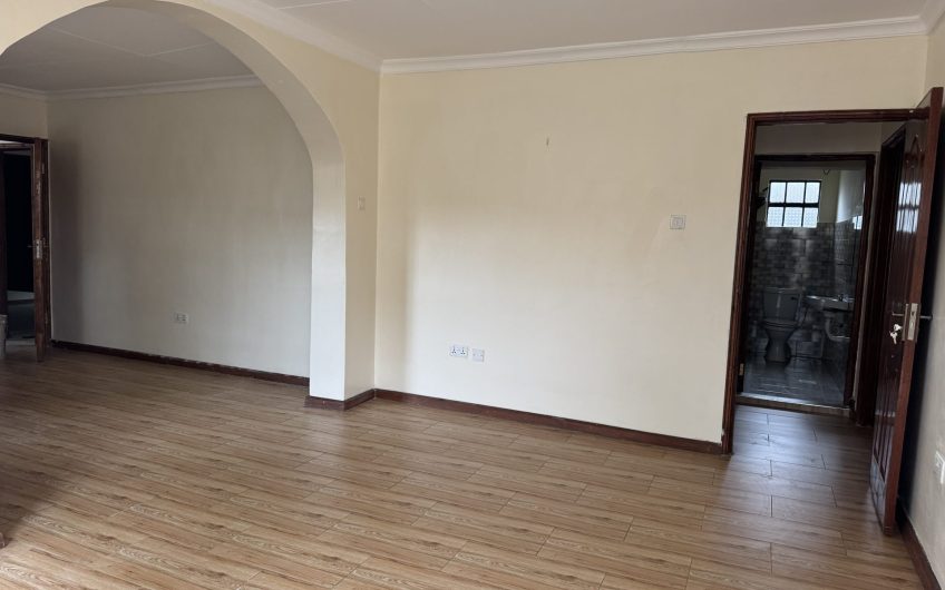 3 bedroom house with DSQ for rent in Karen