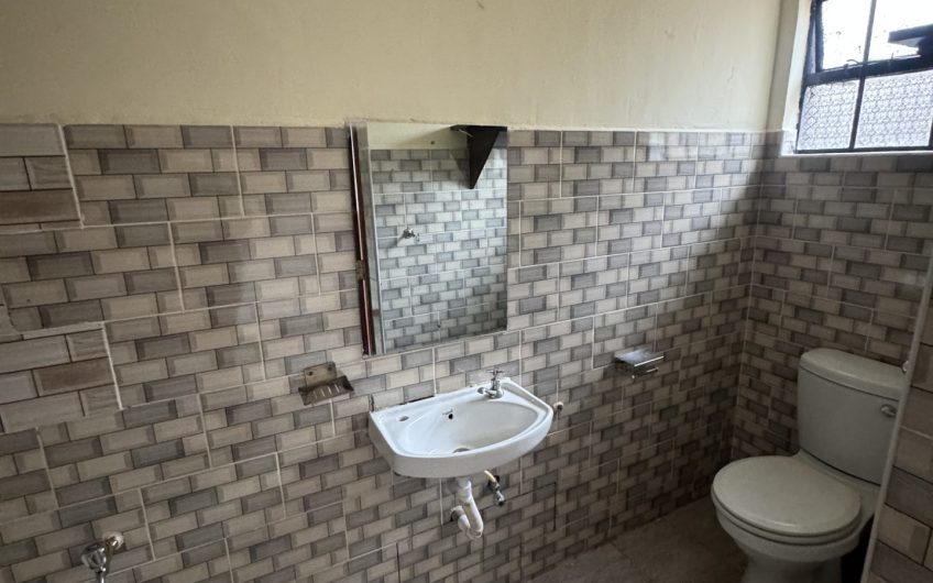 3 bedroom house with DSQ for rent in Karen