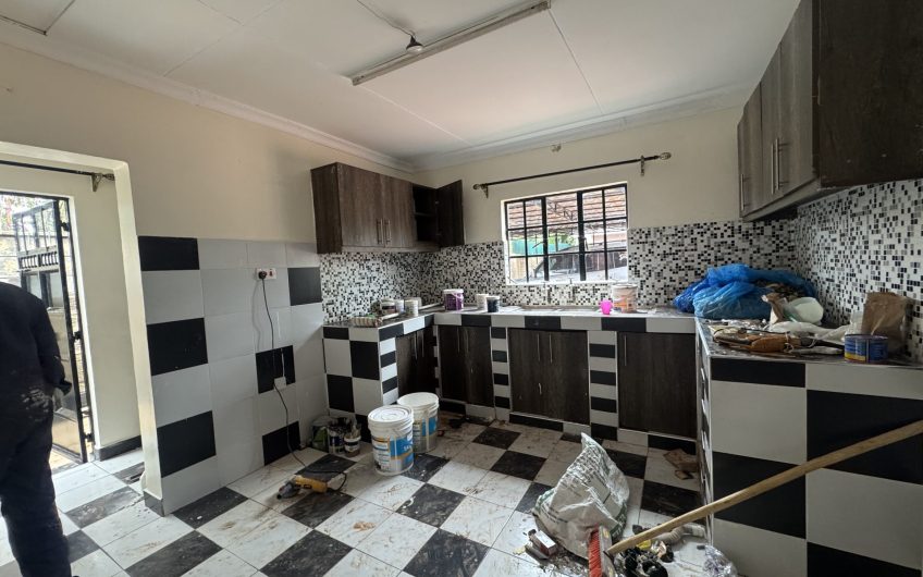 3 bedroom house with DSQ for rent in Karen