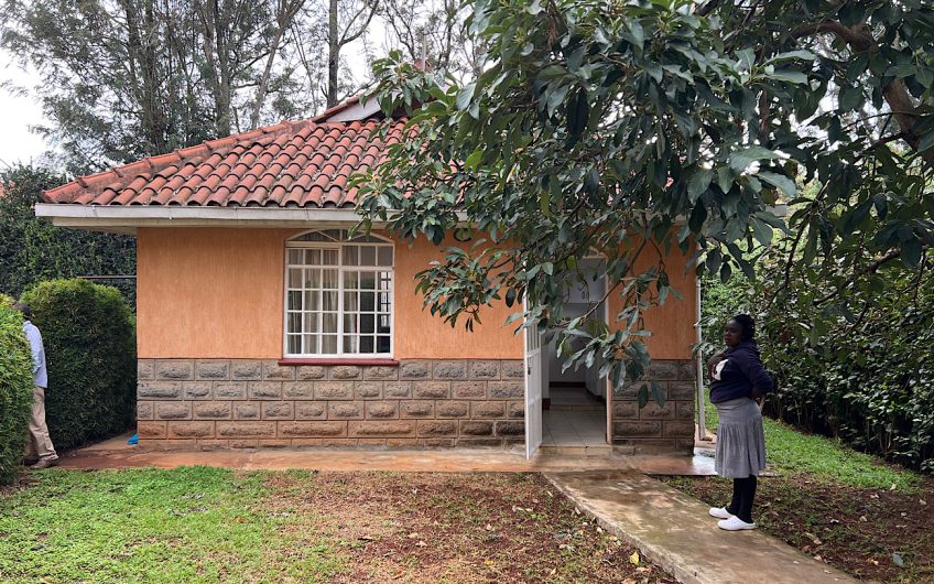1 bedroom house with a garden for rent in Karen