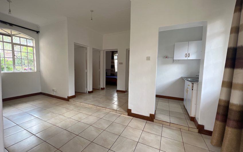 1 bedroom house with a garden for rent in Karen