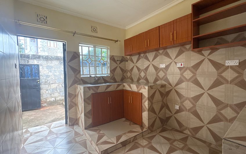 4 bedroom house for rent at Karen end