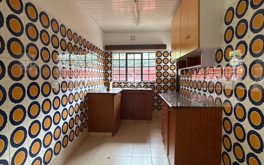 3 bedroom house for rent in Karen
