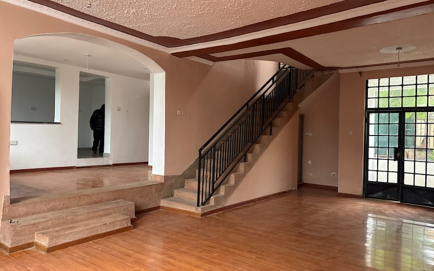 4 bedroom house for rent at Kerarapon Karen