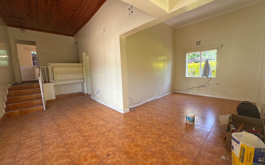 3-Bedroom House with DSQ for Rent – Mukoma Road, Karen (Near Banda School) – KES 120,000