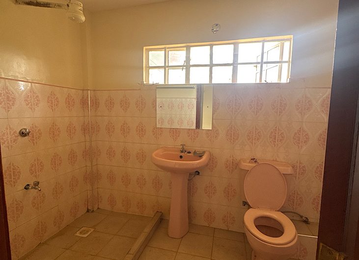 4 bedroom house for rent at Karen end