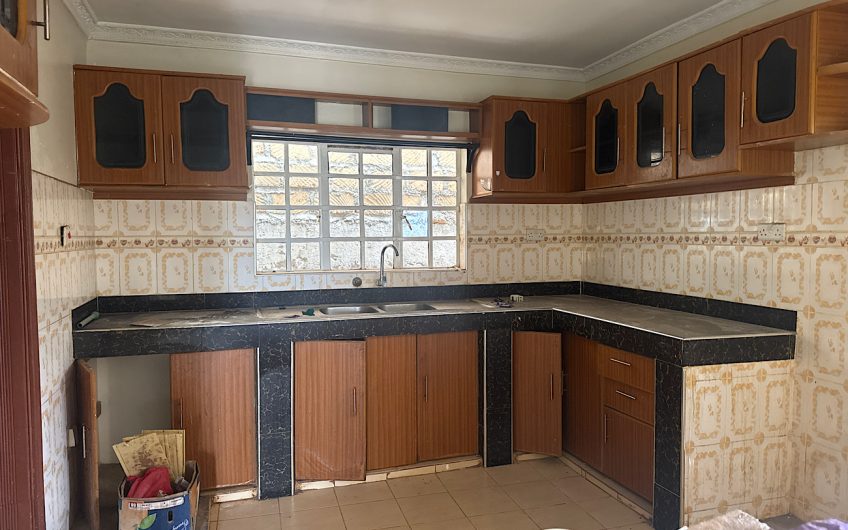 4 bedroom house for rent at Karen end