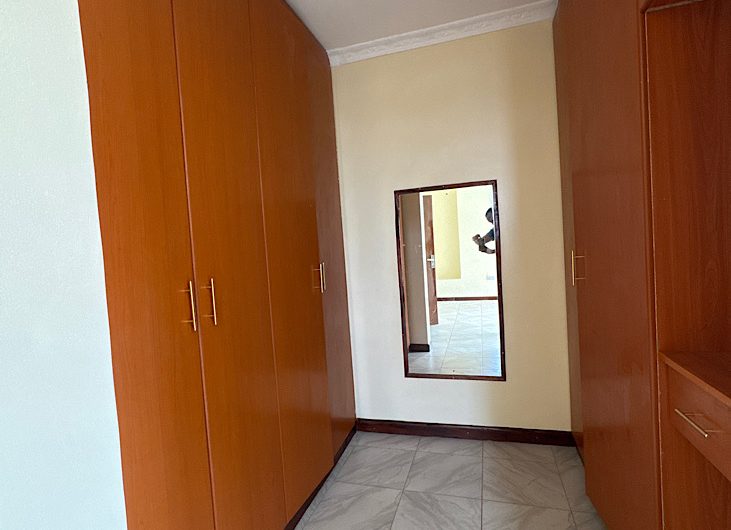 4 bedroom house for rent in Karen