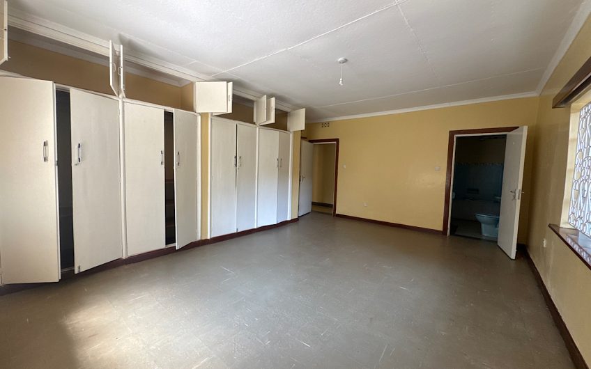3 bedroom house for rent in Karen