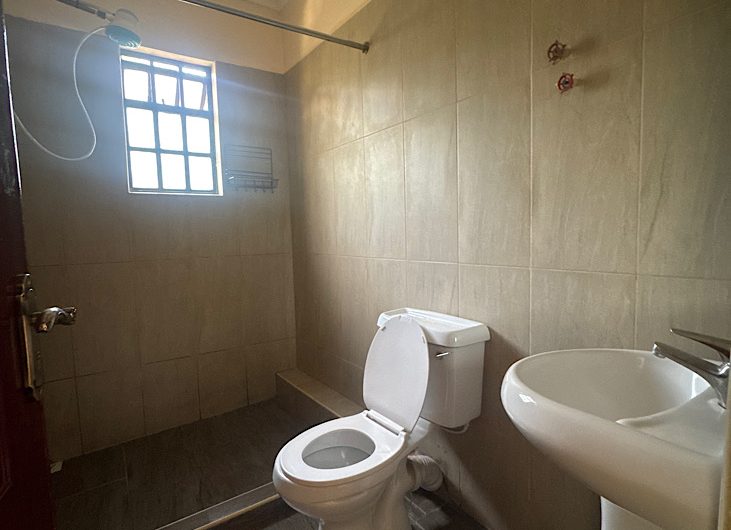 Spacious 4-Bedroom House for Rent in Kerarapon, Karen – KSh 65,000 per Month