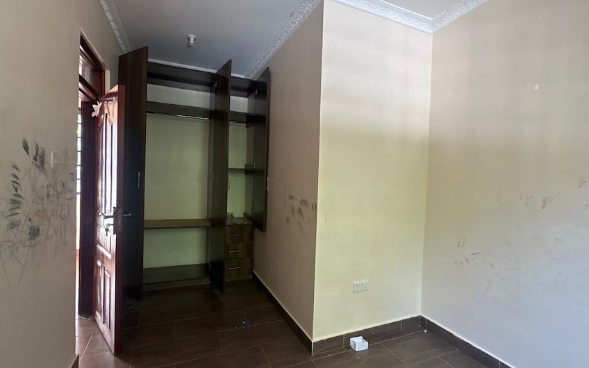 Spacious 4-Bedroom House for Rent in Kerarapon, Karen – KSh 65,000 per Month