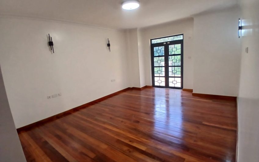 Luxury 4-Bedroom All-En-Suite Residence for Rent in Karen – Modern Living on Half an Acre