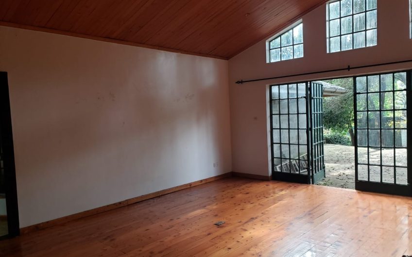 Luxury 2-Bedroom House for Rent in Karen on Half Acre Near Giraffe Centre – En-Suite, Spacious & Serene