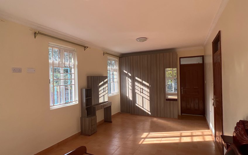 Executive 5-Bedroom House on Half Acre – Karen Rhino Park Road