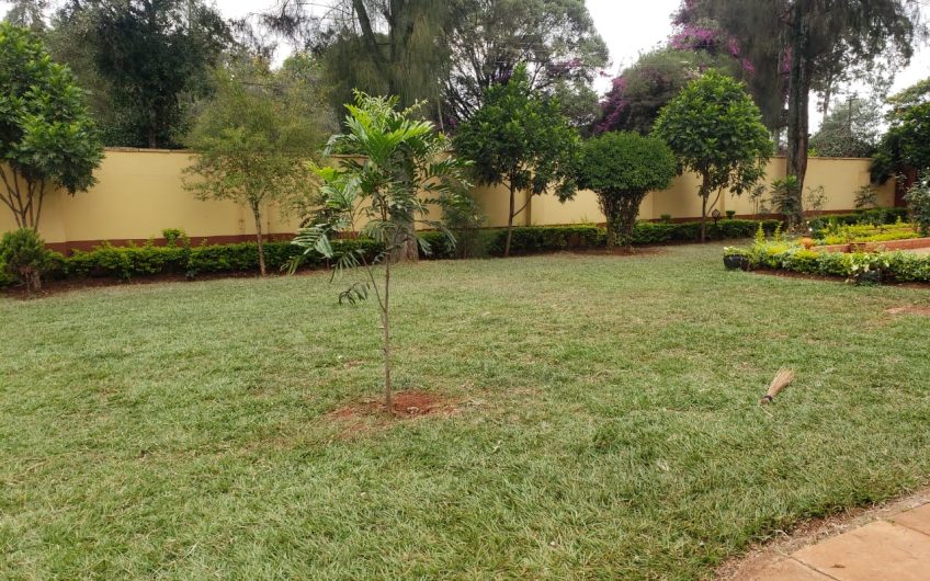 Spacious 3 Bedroom All En-Suite House with SQ in Karen Hardy – Private Yard | 200K Negotiable