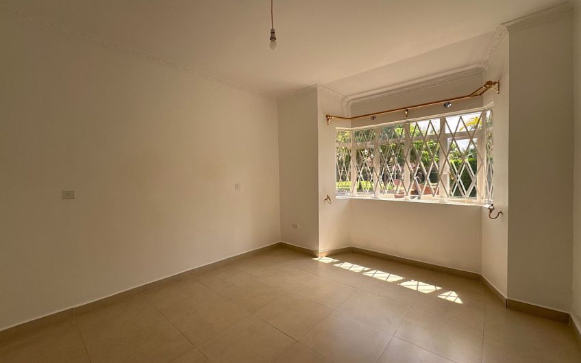 Elegant 3 Bedroom All En-Suite House with DSQ and Private Yard on Bogani Road, Karen – To Let
