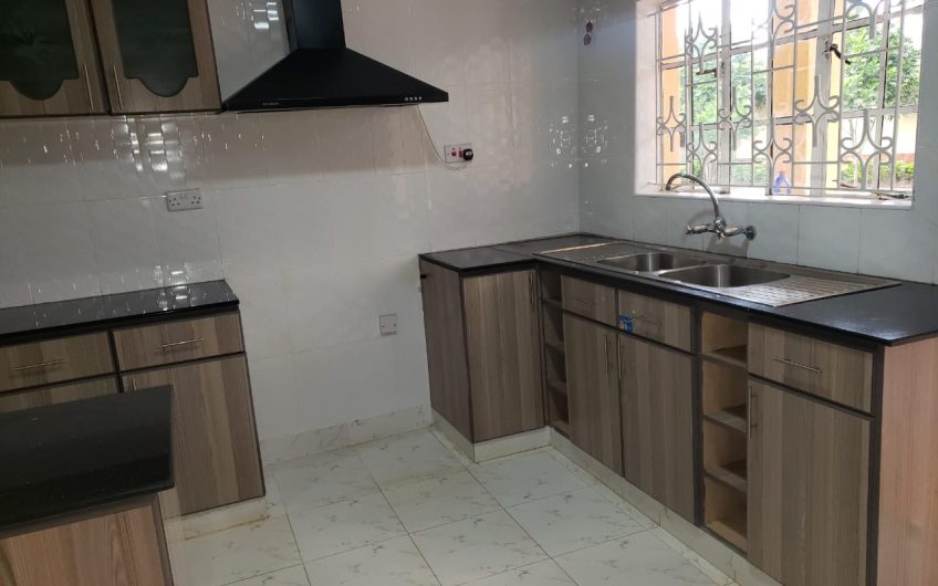 Spacious 3 Bedroom All En-Suite House with SQ in Karen Hardy – Private Yard | 200K Negotiable