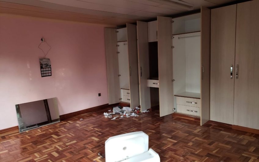 Executive 4 Bedroom En-Suite Family Home for Rent in Karen Hardy – Private Backyard, Spacious & Ready for Occupation