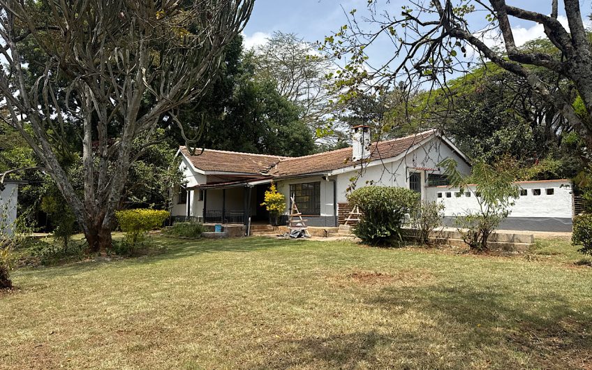Spacious 3-Bedroom Home on 1 Acre with Private Gardens and DSQ in Karen Bomas