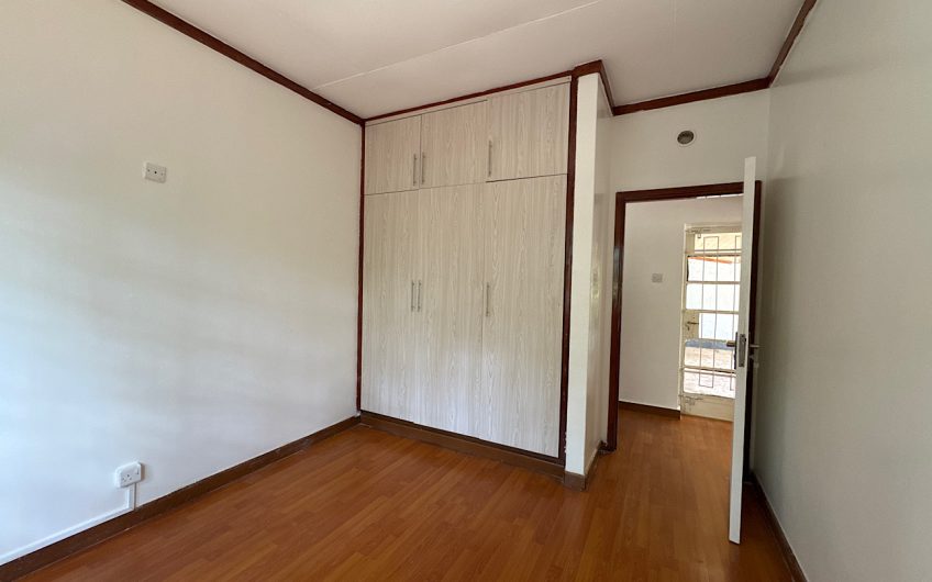 Spacious 3-Bedroom Home on 1 Acre with Private Gardens and DSQ in Karen Bomas