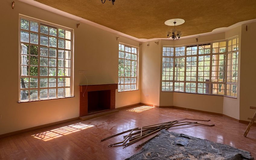 Luxury 5 Bedroom En-Suite House with DSQ on Half-Acre Private Compound in Karen Near Galleria