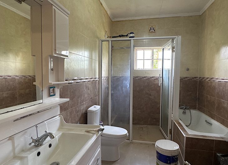 Luxury 5 Bedroom En-Suite House with DSQ on Half-Acre Private Compound in Karen Near Galleria