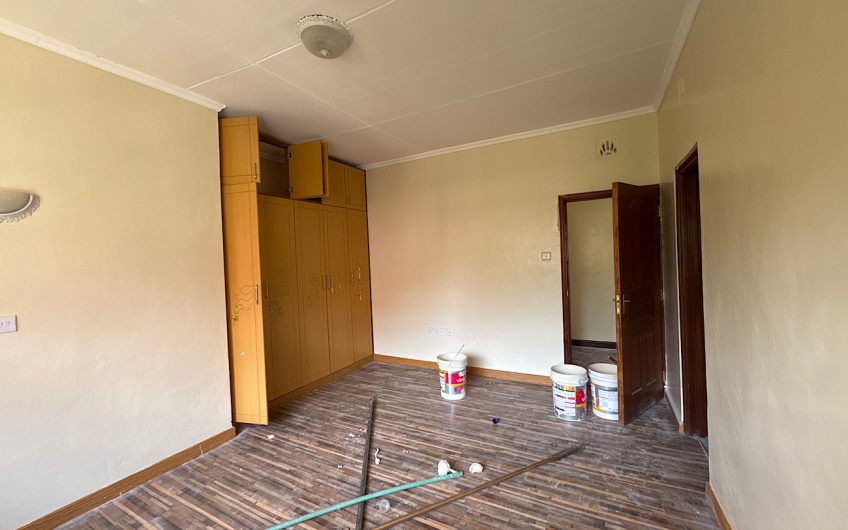 Luxury 5 Bedroom En-Suite House with DSQ on Half-Acre Private Compound in Karen Near Galleria