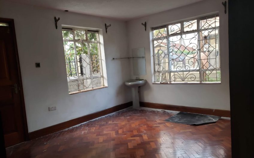 Executive 4 Bedroom En-Suite Family Home for Rent in Karen Hardy – Private Backyard, Spacious & Ready for Occupation